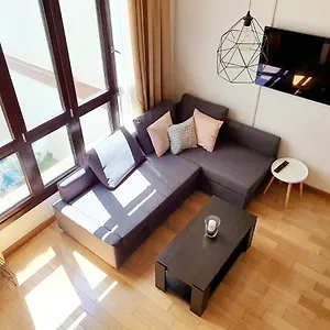 https://marinac33-precioso-apartamento-con-piscina-en-el-centro.1costadelsol.com