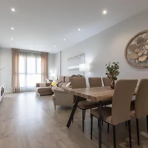 https://los-alamos-flat.hotelsinnerja.org